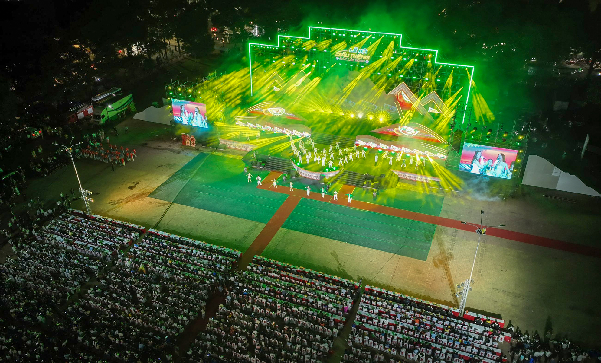 Quang cảnh buổi lễ.